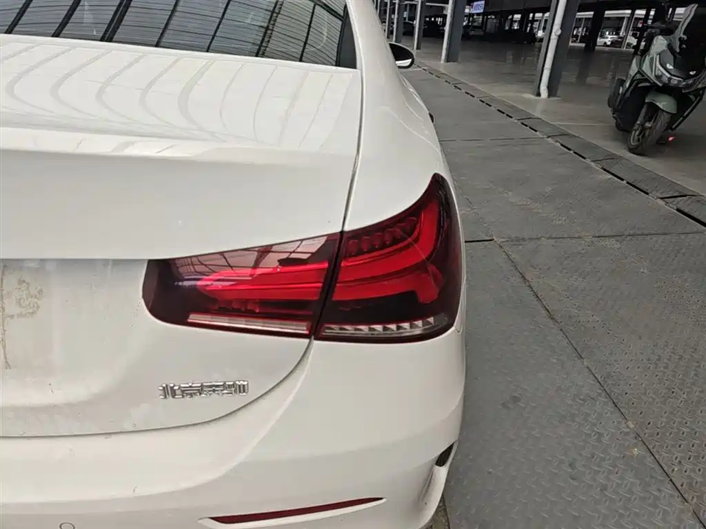 MERCEDES-BENZ CLASS A