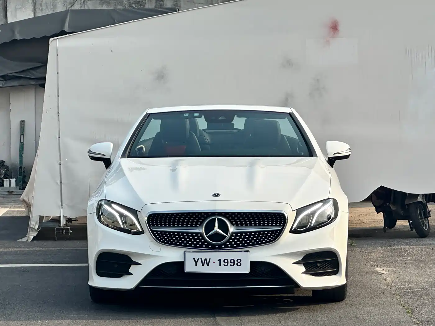 Mercedes-Benz E-Class (Import) 2018 E 200 4MATIC Convertible Coupe фото 5