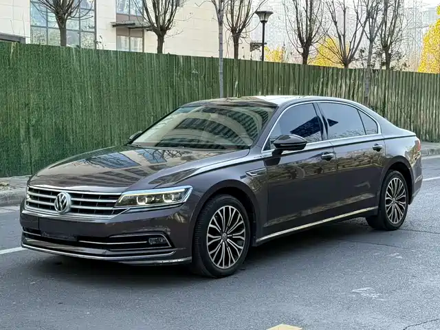 Volkswagen Volkswagen Phideon 2016 380TSI 2WD Ultimate Edition
