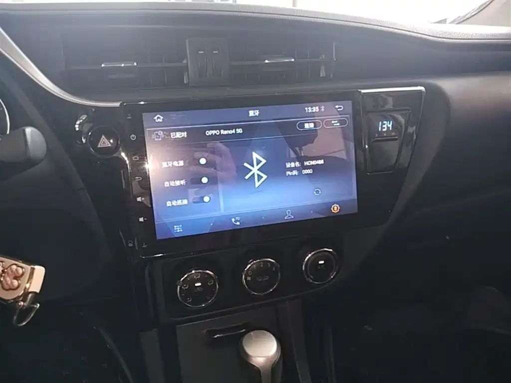 Toyota Corolla 2017 Facelift 1.2T S-CVT GL фото 13