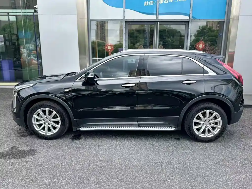 Cadillac XT4 2019 2018 Model 28T 2WD Technology