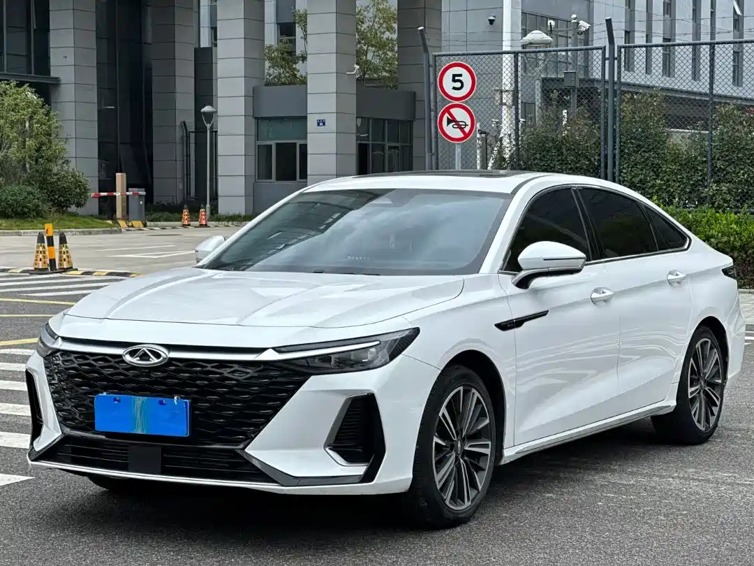 Chery Arrizo 8 2023 1.6T DCT Premium
