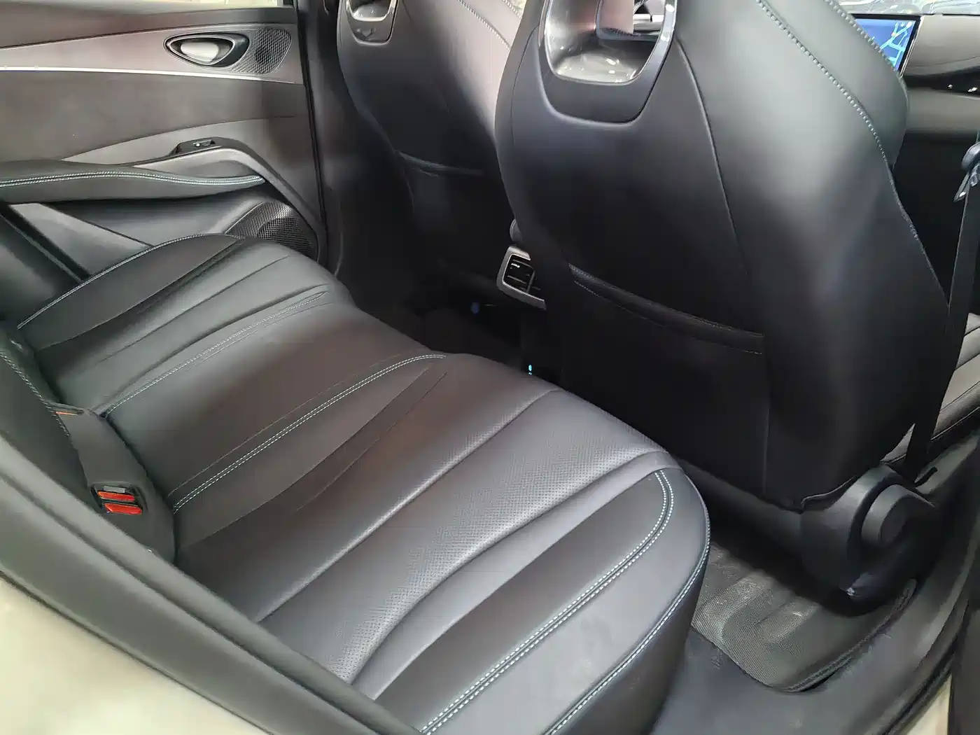 BYD Seal 06 New Energy 2025 DM-i Smart Drive Edition 80KM Noble фото 11