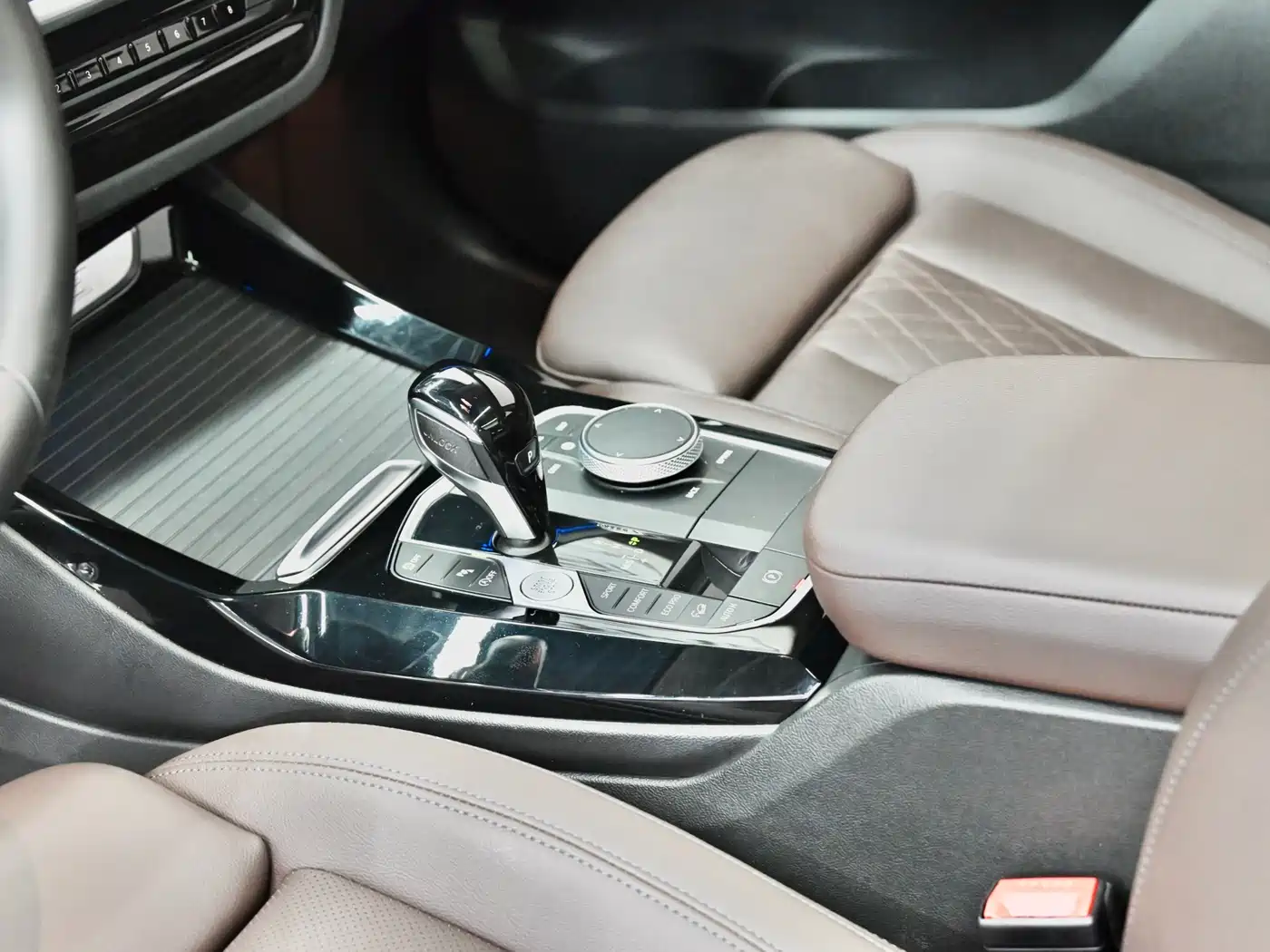 BMW X3 2022 xDrive30i Leading M Night Package фото 16