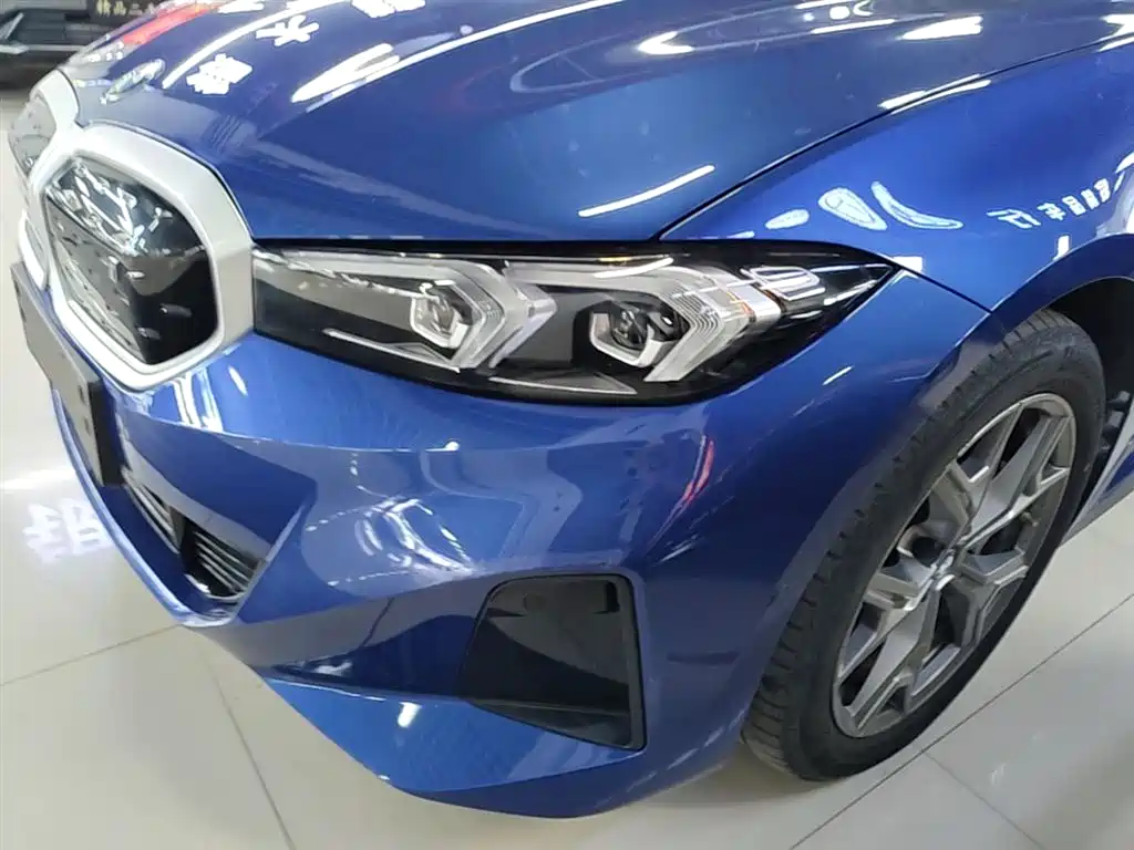BMW i3 2022 eDrive 35 L фото 24