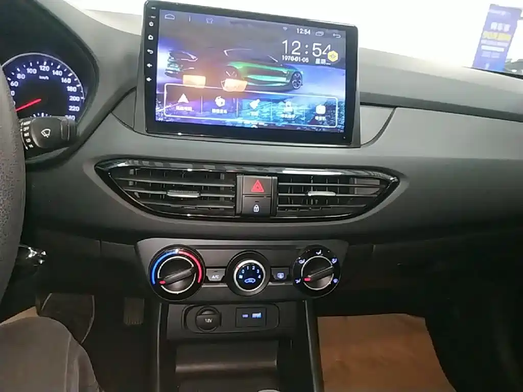 Hyundai Elantra 2018 1.6L Automatic Pleasing Edition GL China VI фото 13