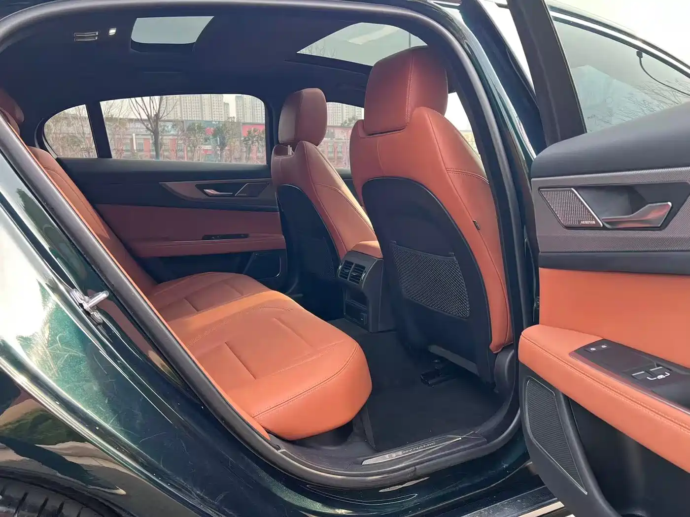 Jaguar XEL 2024 2024 Model 2.0T 250PS R-DYNAMIC S Progressive Sport Edition