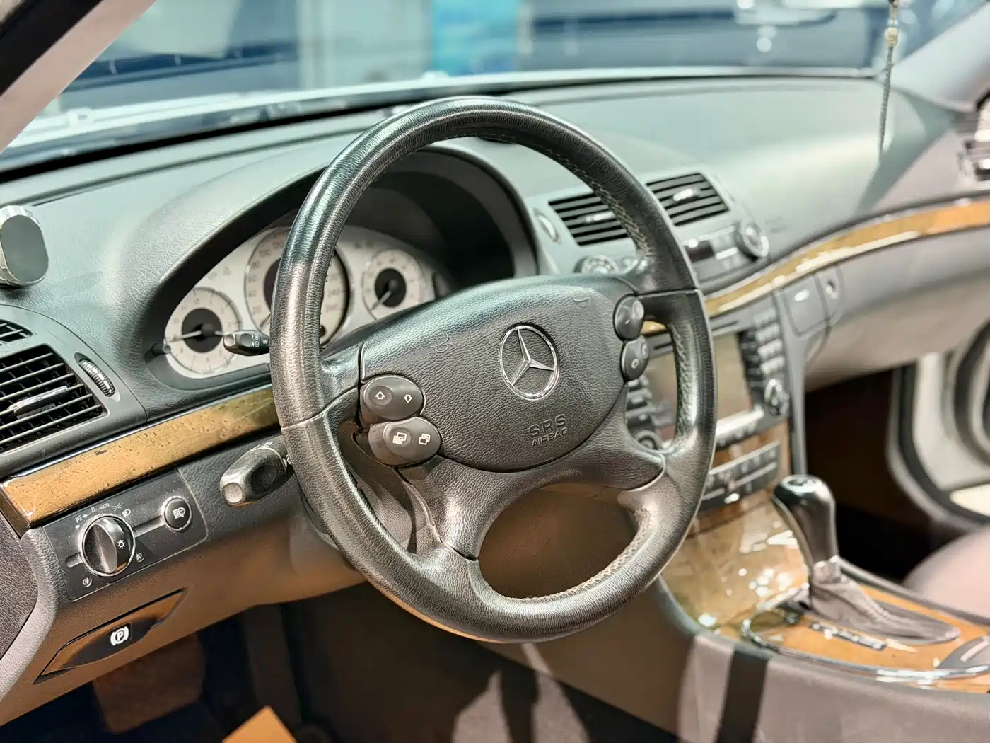 Mercedes-Benz E-Class 2007 E 230 Fashion фото 10