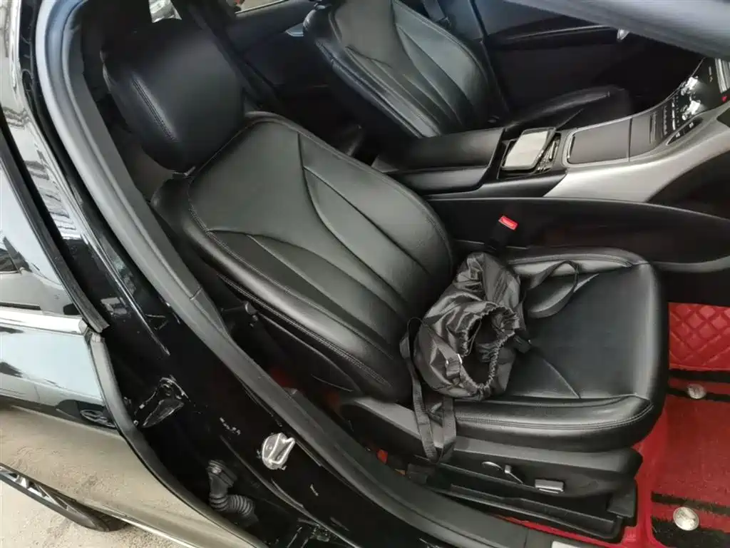 Lincoln Nautilus (Import) 2021 2020 2.0T Submarine Edition