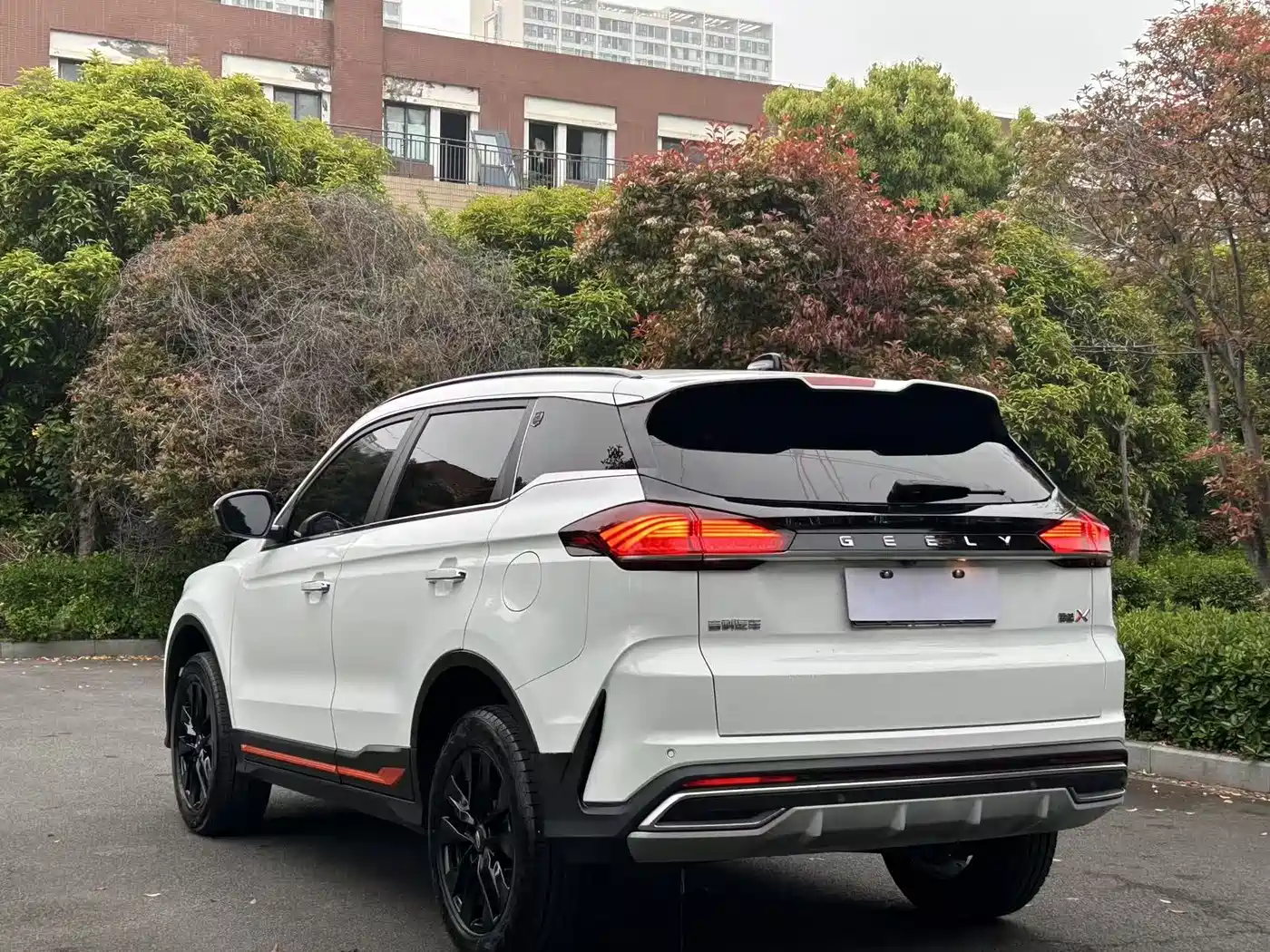 GEELY AUTOMOBILE BOYUE