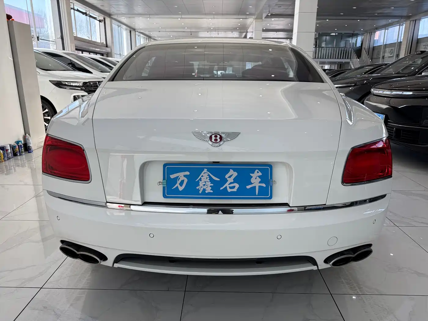 Bentley Flying Spur 2016 4.0T V8 Standard Edition фото 17