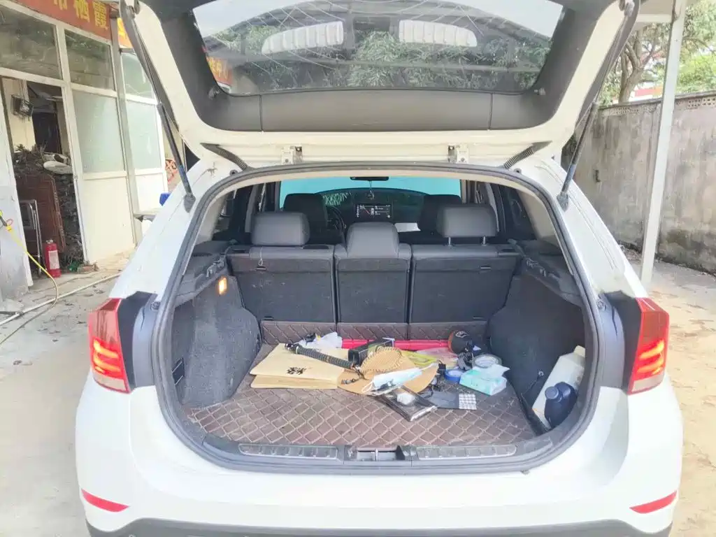 Photo 5 - BMW X1