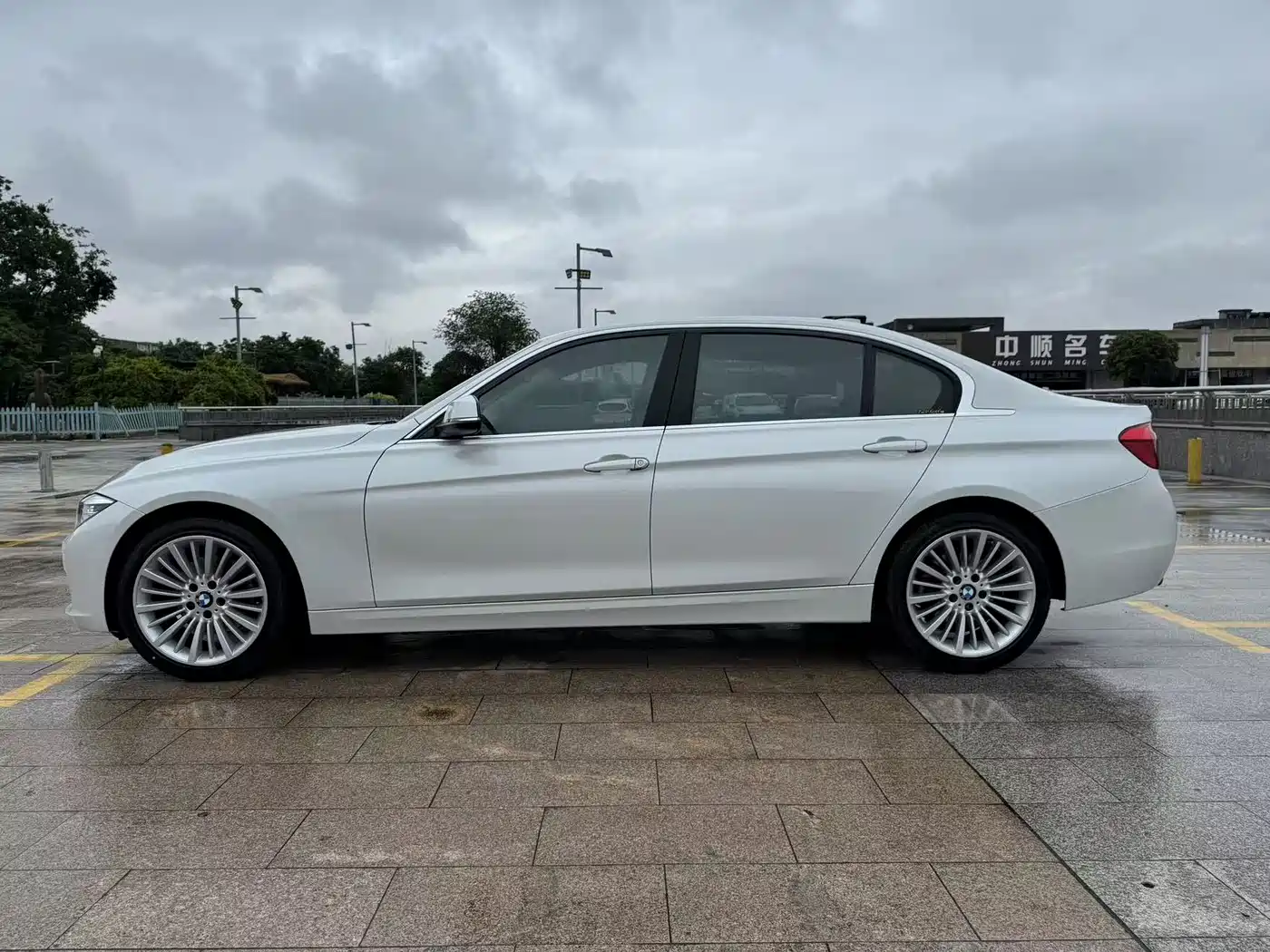 BMW 3 Series 2018 320Li Fashion Style фото 4