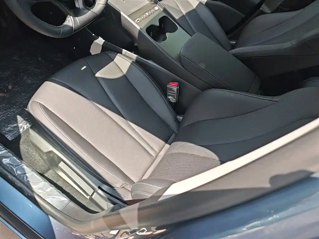 BYD Hai Bao 05 DM-i 2026 2026 DM-i 128KM Luxury