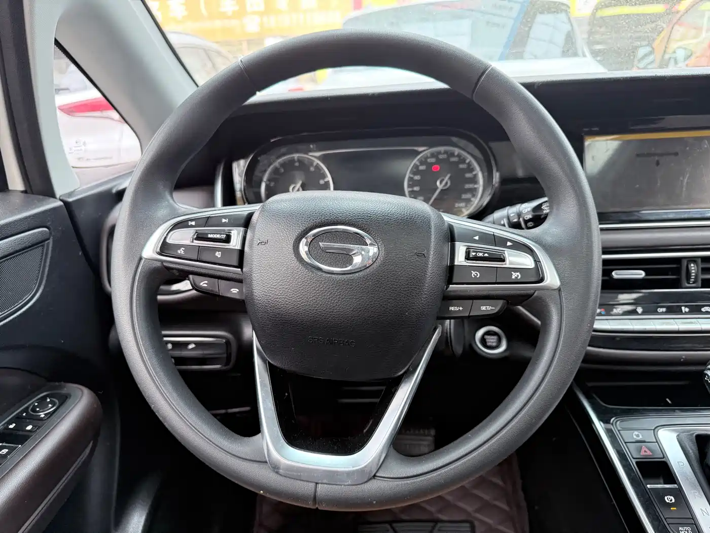 GAC Trumpchi Trumpchi M6 2019 270T Automatic Luxury (7-seater) China V фото 12