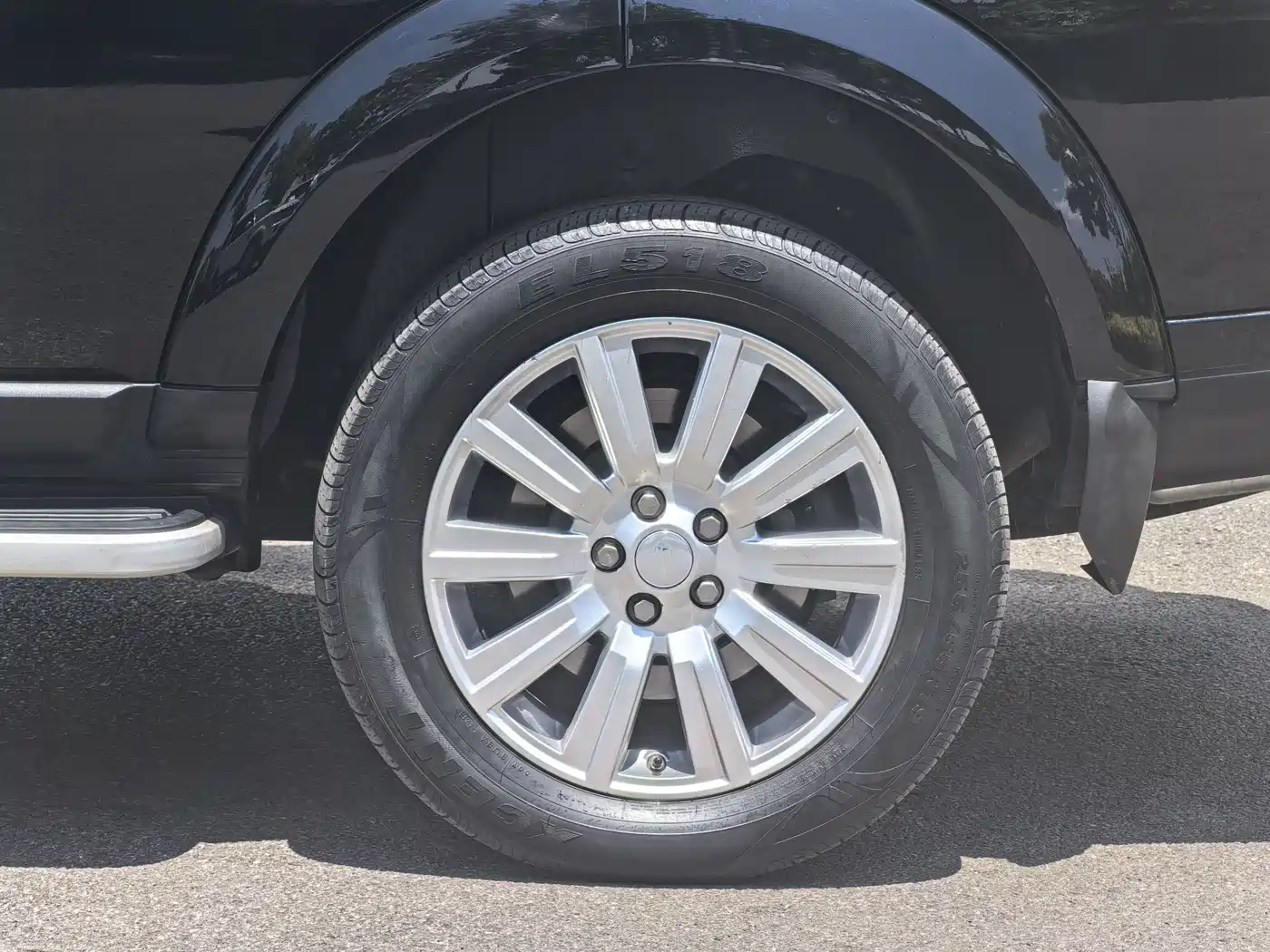 Land Rover Discovery 2016 3.0 SC V6 HSE фото 5