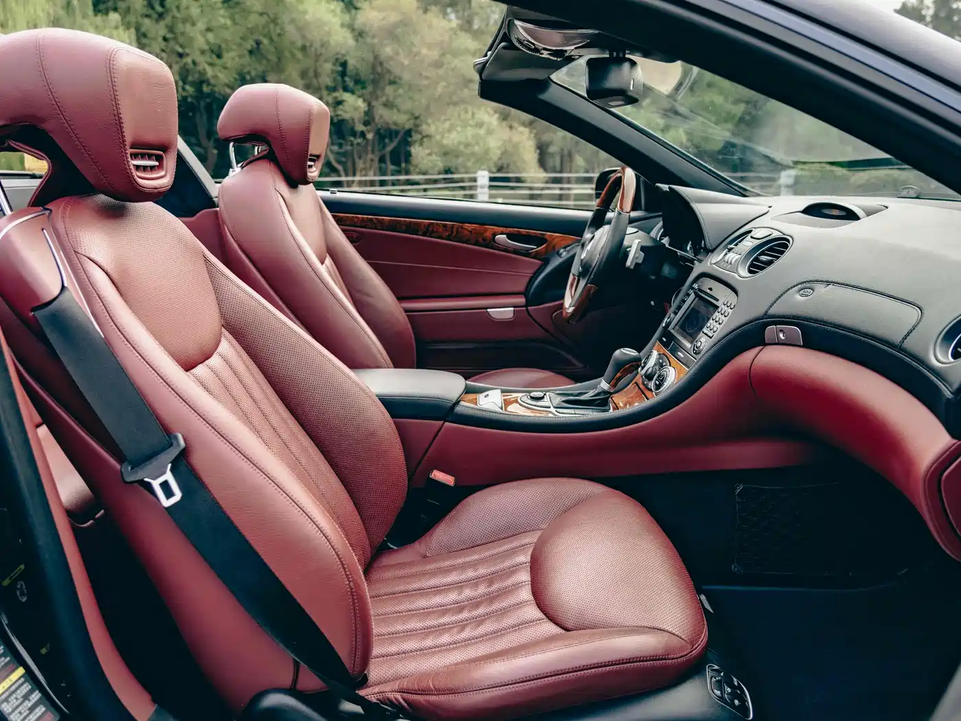 Mercedes-Benz SL-Class 2010 SL 500 фото 6
