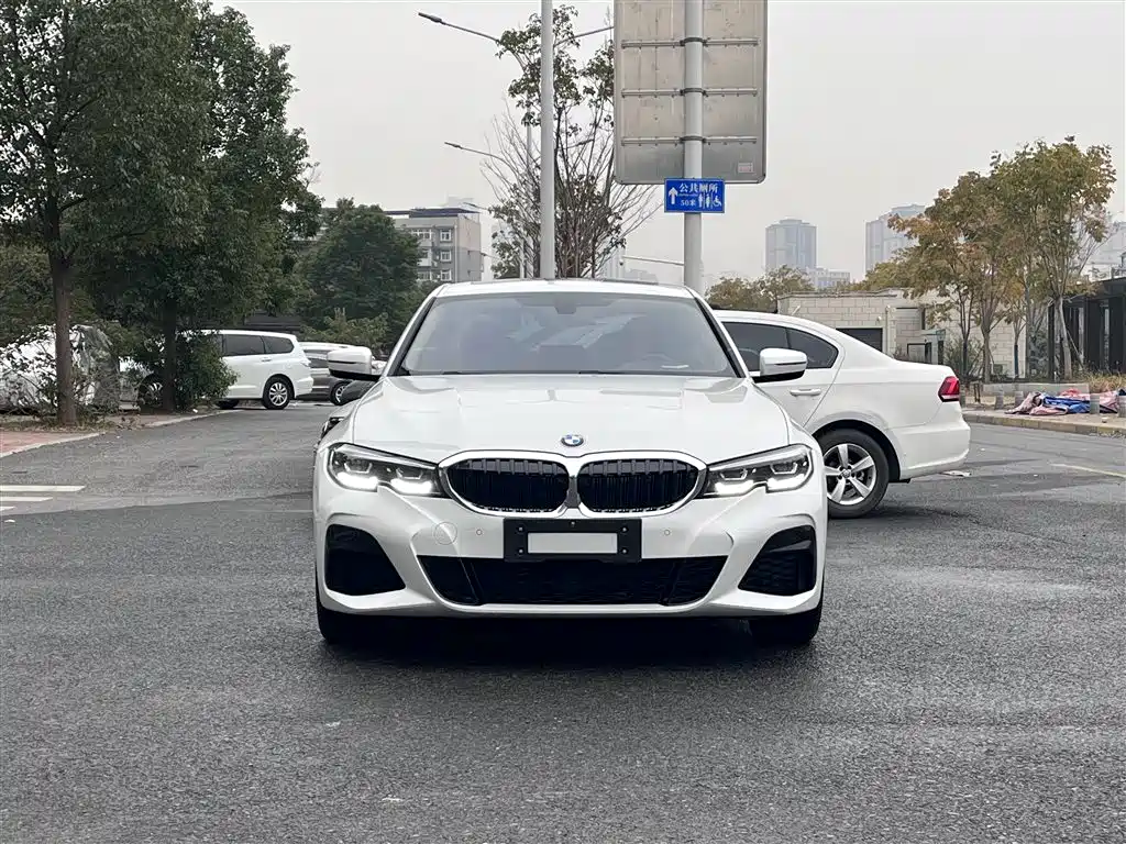 BMW 3 Series 2022 Facelift 320Li M Sport Package фото 2