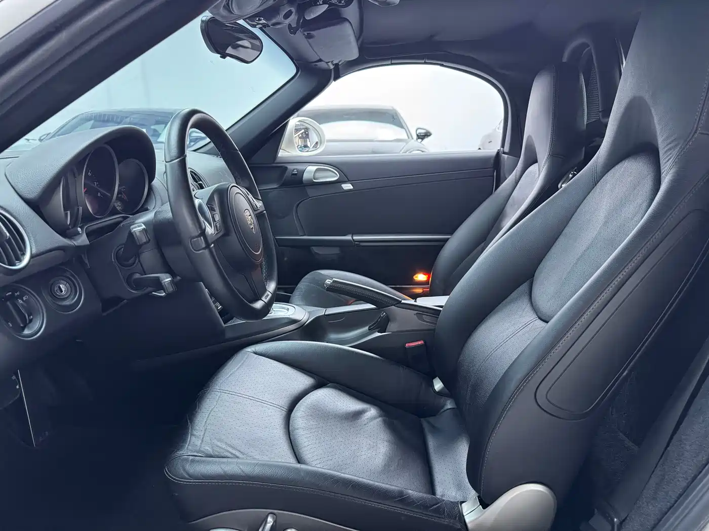 Porsche Boxster 2011 Boxster Black Edition 2.9L фото 7