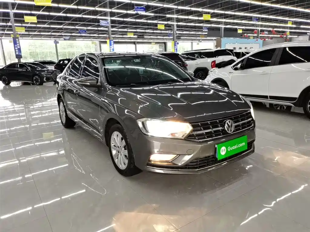 Volkswagen Bora 2016 Model 1.6L Automatic Comfort фото 4