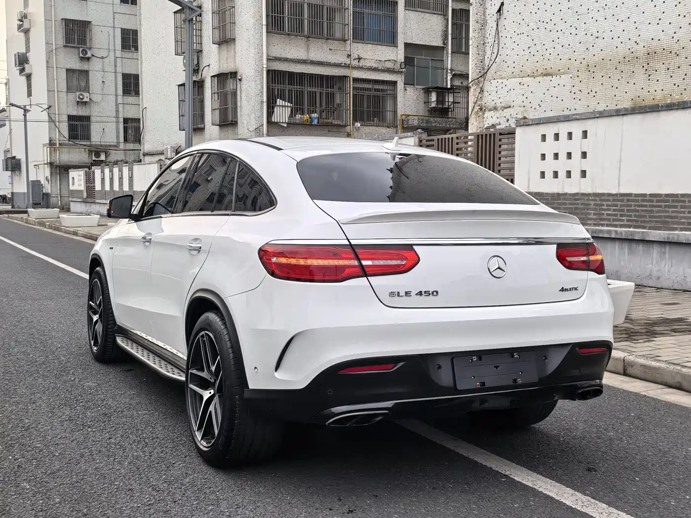 Mercedes-Benz GLE Coupe 2015 GLE 450 AMG 4MATIC Coupe SUV фото 12