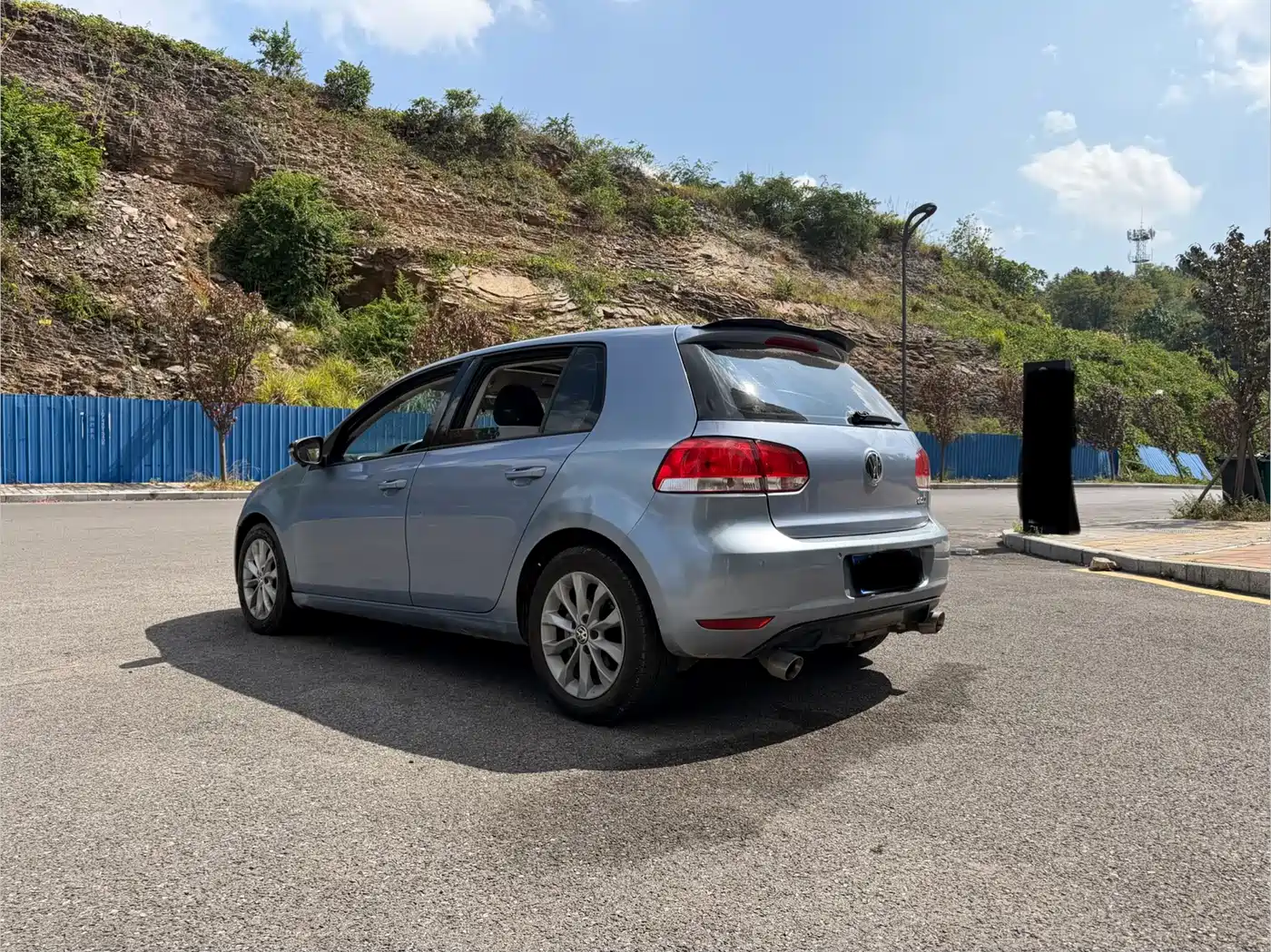 Volkswagen Golf 2011 2012 1.6 Automatic Luxury Edition