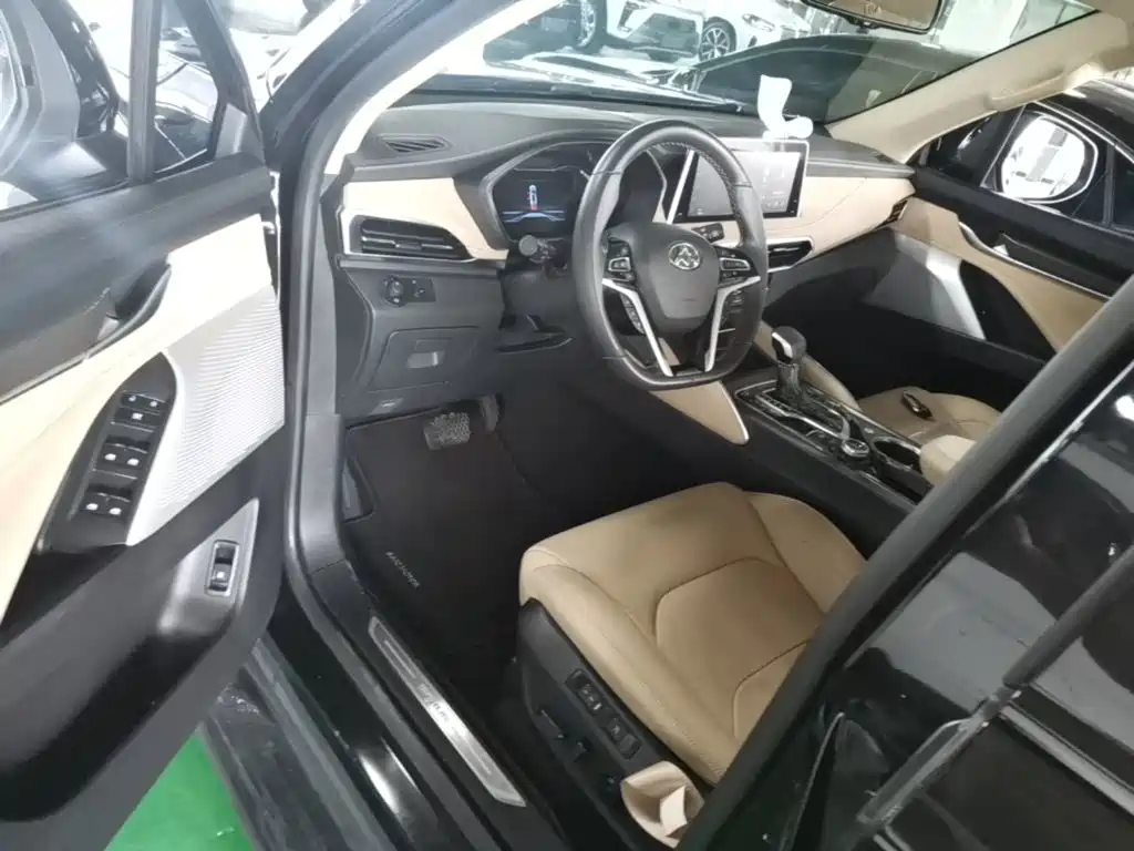 Maxus D90 2018 2017 2.0T Automatic 4WD Sirius
