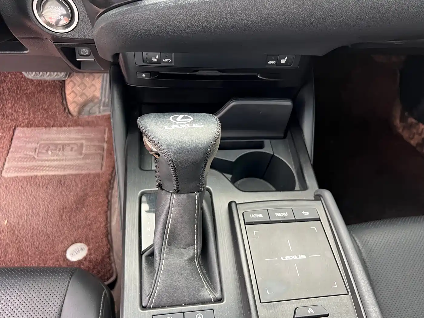 Lexus ES 2020 200 Excellence фото 11