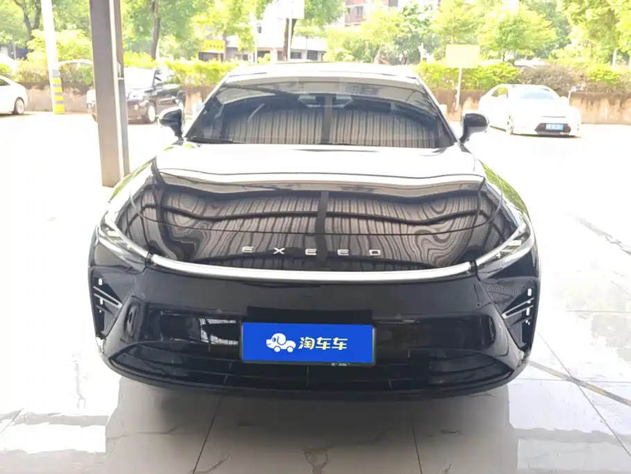 Exeed Exlantix ES 2025 2025 Range Extender Pro Highway Assist