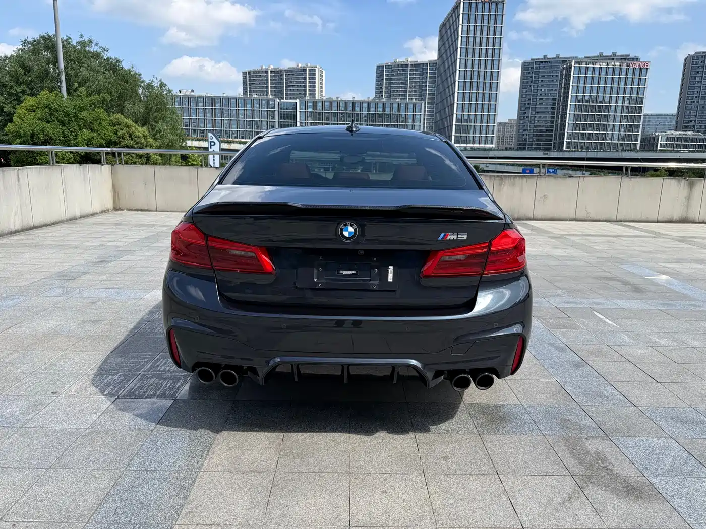BMW M5 2018 M5 фото 19