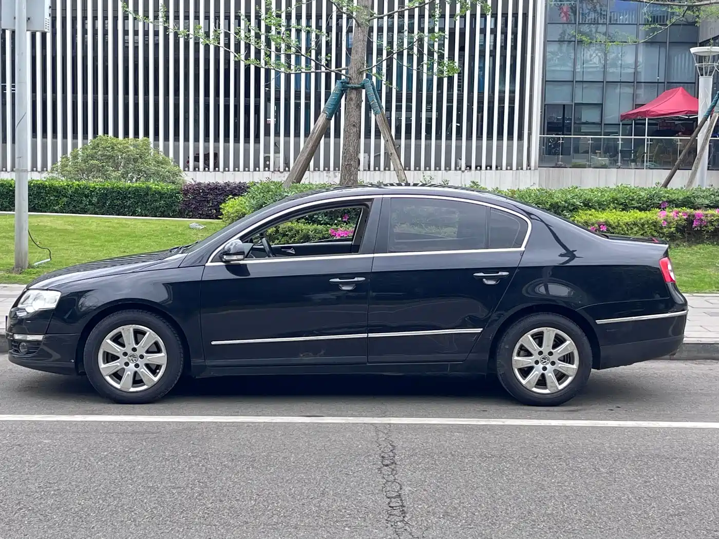 Volkswagen Magotan 2009 1.8TSI DSG Luxury фото 4