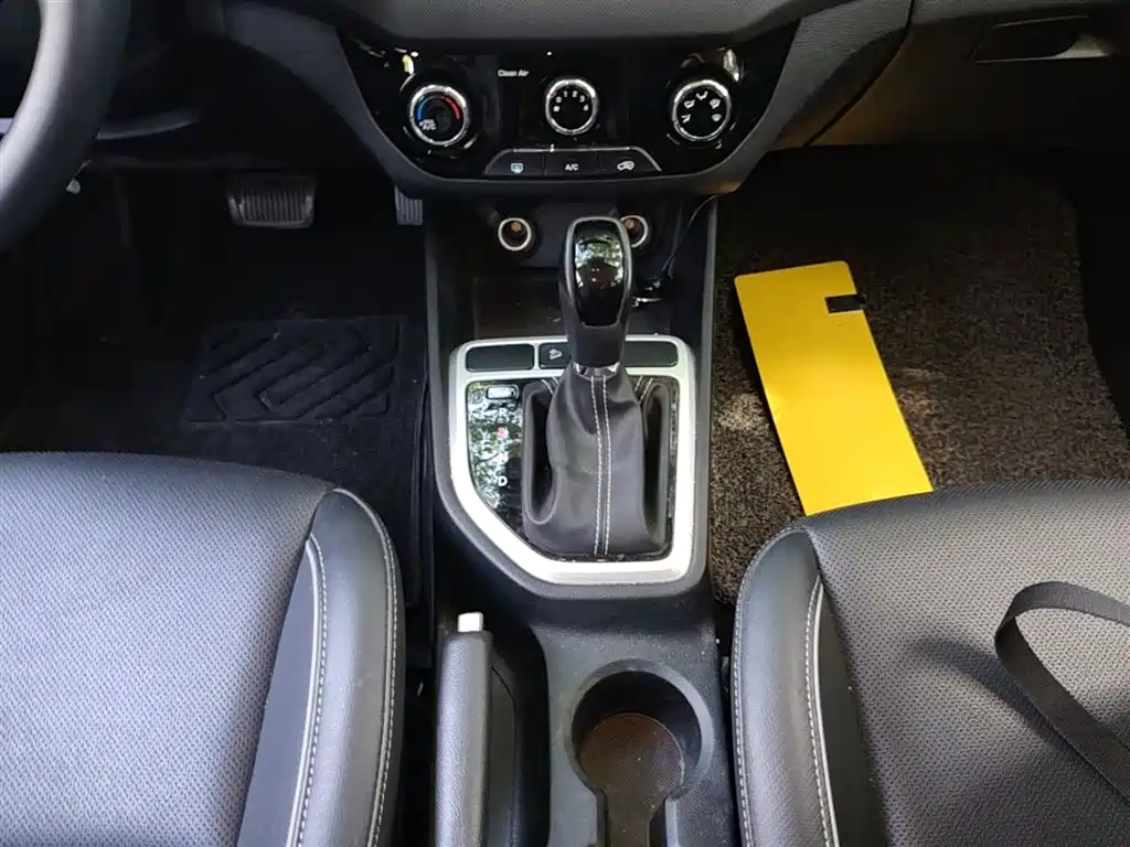 Hyundai Beijing Hyundai ix25 2017 1.6L Automatic Smart Edition фото 14