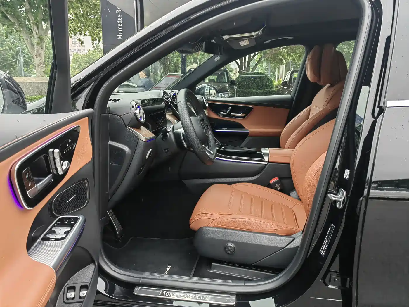 Mercedes-Benz GLC New Energy 2025 350 e L 4MATIC Collector's Edition фото 10