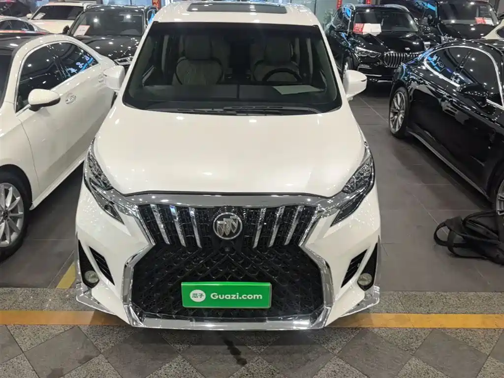 Buick GL8 2021 ES Landlord 653T Comfort фото 3