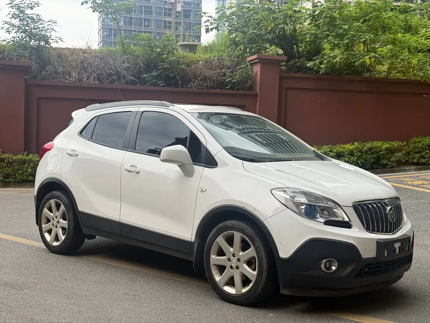 Buick Encore 2015 1.4T Automatic 2WD Urban Elite фото 3