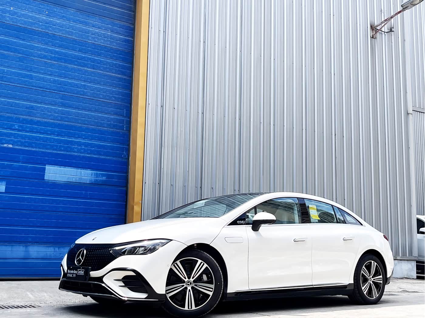 Mercedes-Benz EQE