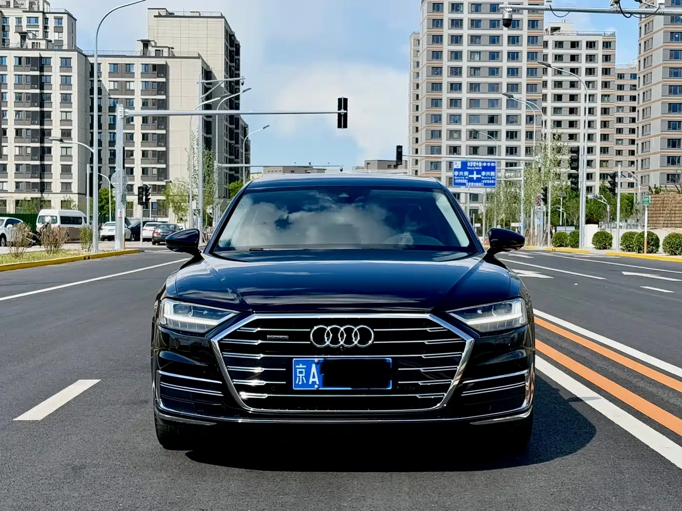Audi A8 2018 A8L 55 TFSI quattro Luxury фото 2