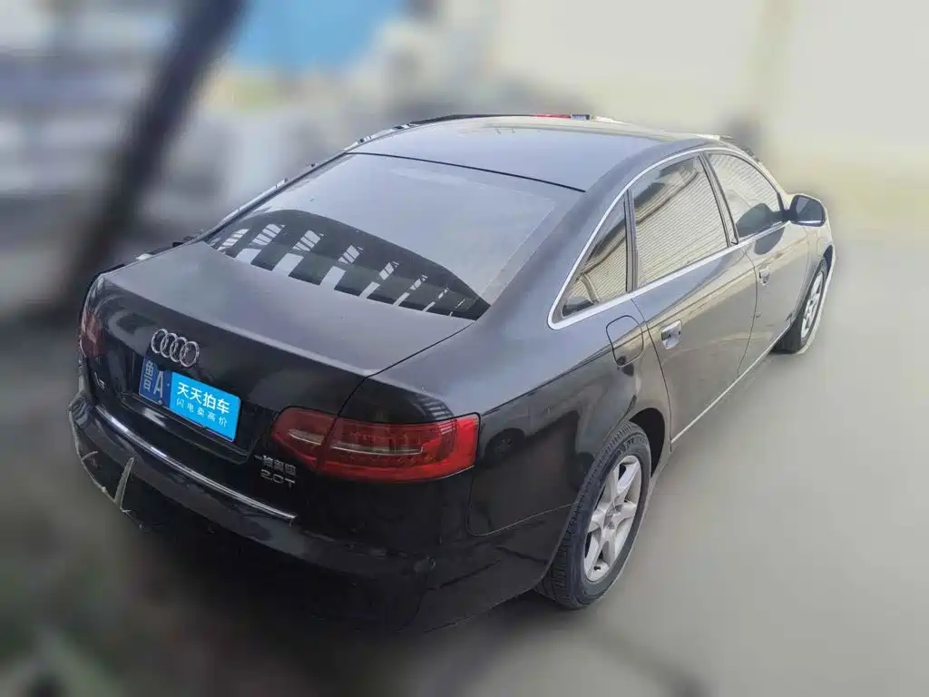 Фото 2 - Audi A6L