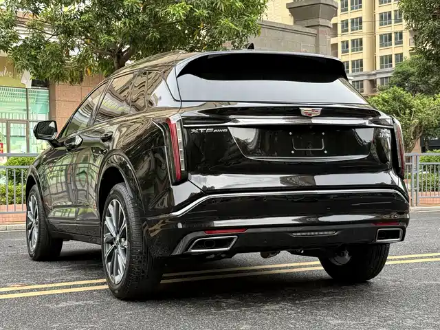 Cadillac XT5 2025 2.0T Luxury — фото 5