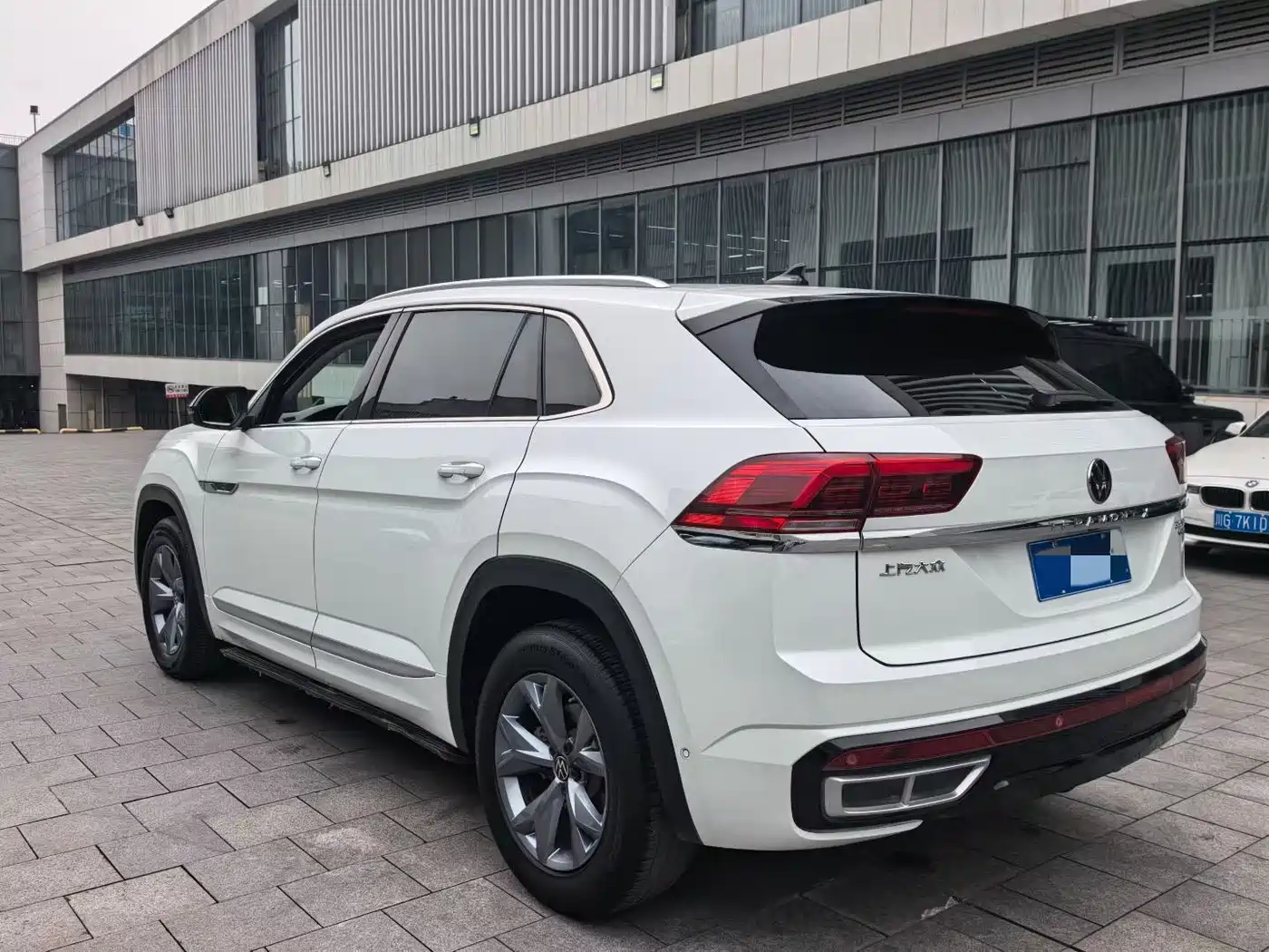 Volkswagen Teramont 2022 Teramont X 380TSI 4MOTION Luxury фото 9