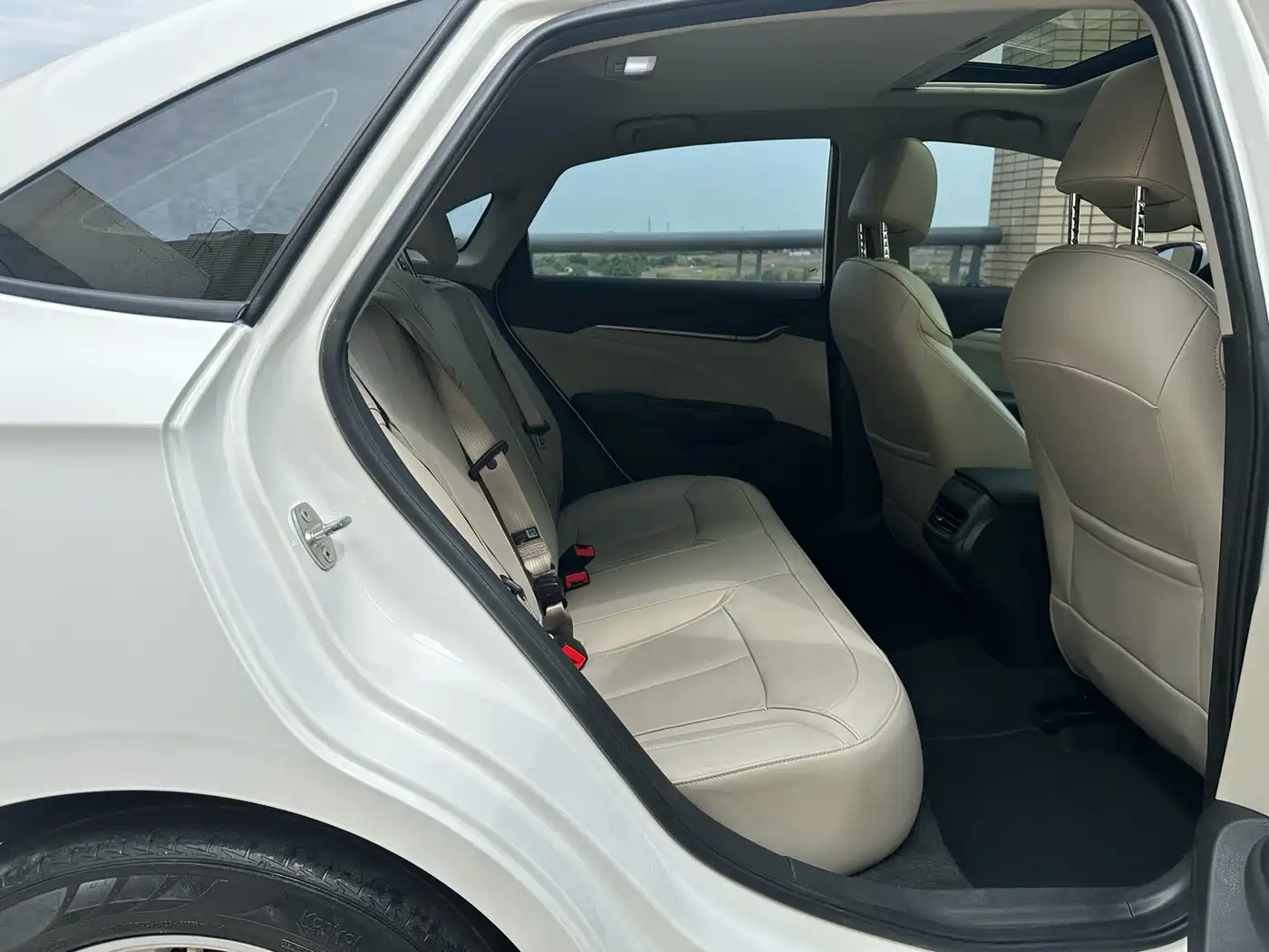 Buick Excelle 2019 15T DCT Connected Elite (China V) фото 17
