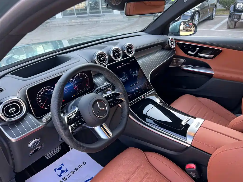 Mercedes-Benz GLC 2025 GLC 300 L 4MATIC Luxury 5-seater фото 7