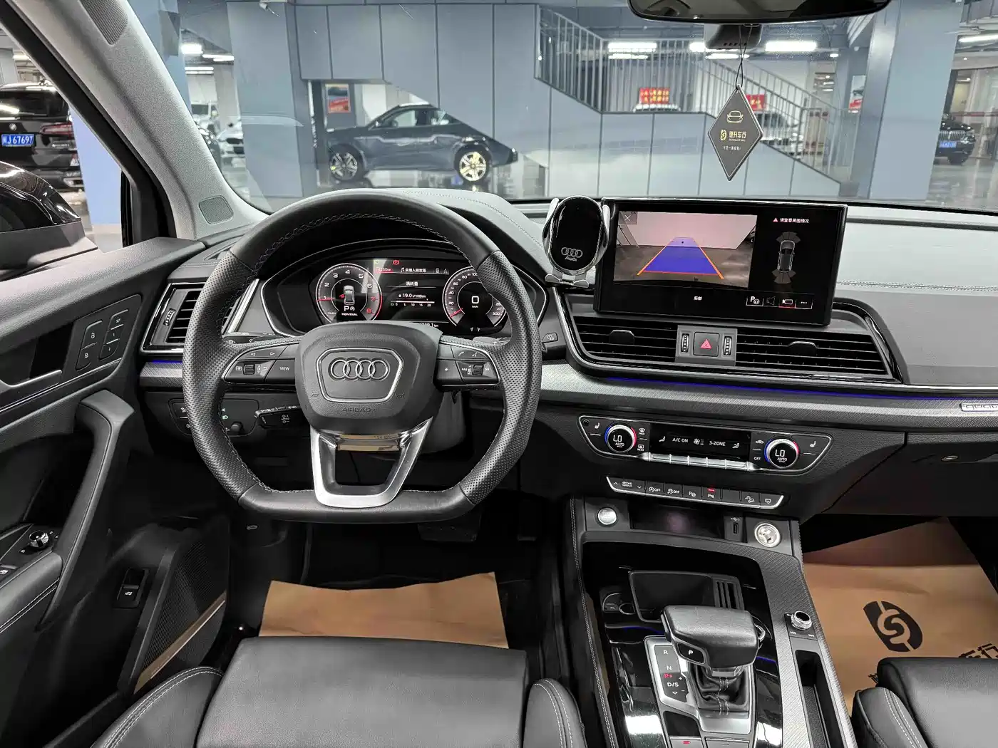 Audi Q5L 2022 45T Luxury Dynamic фото 17