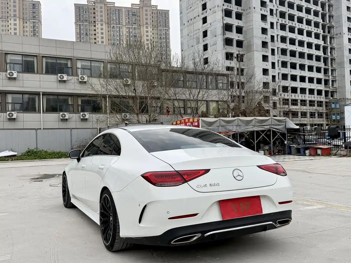 MERCEDES-BENZ CLS