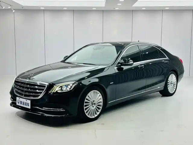 Mercedes-Benz S-Class 2020