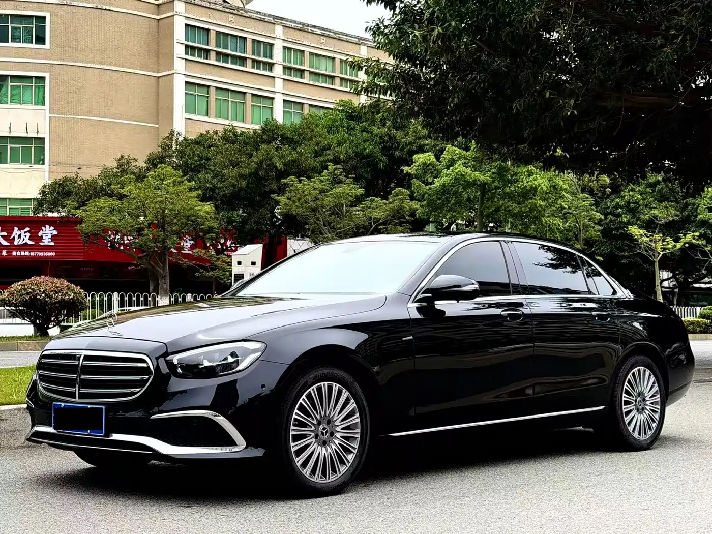 Mercedes-Benz E-Class 2021 E 300 L Luxury фото 2