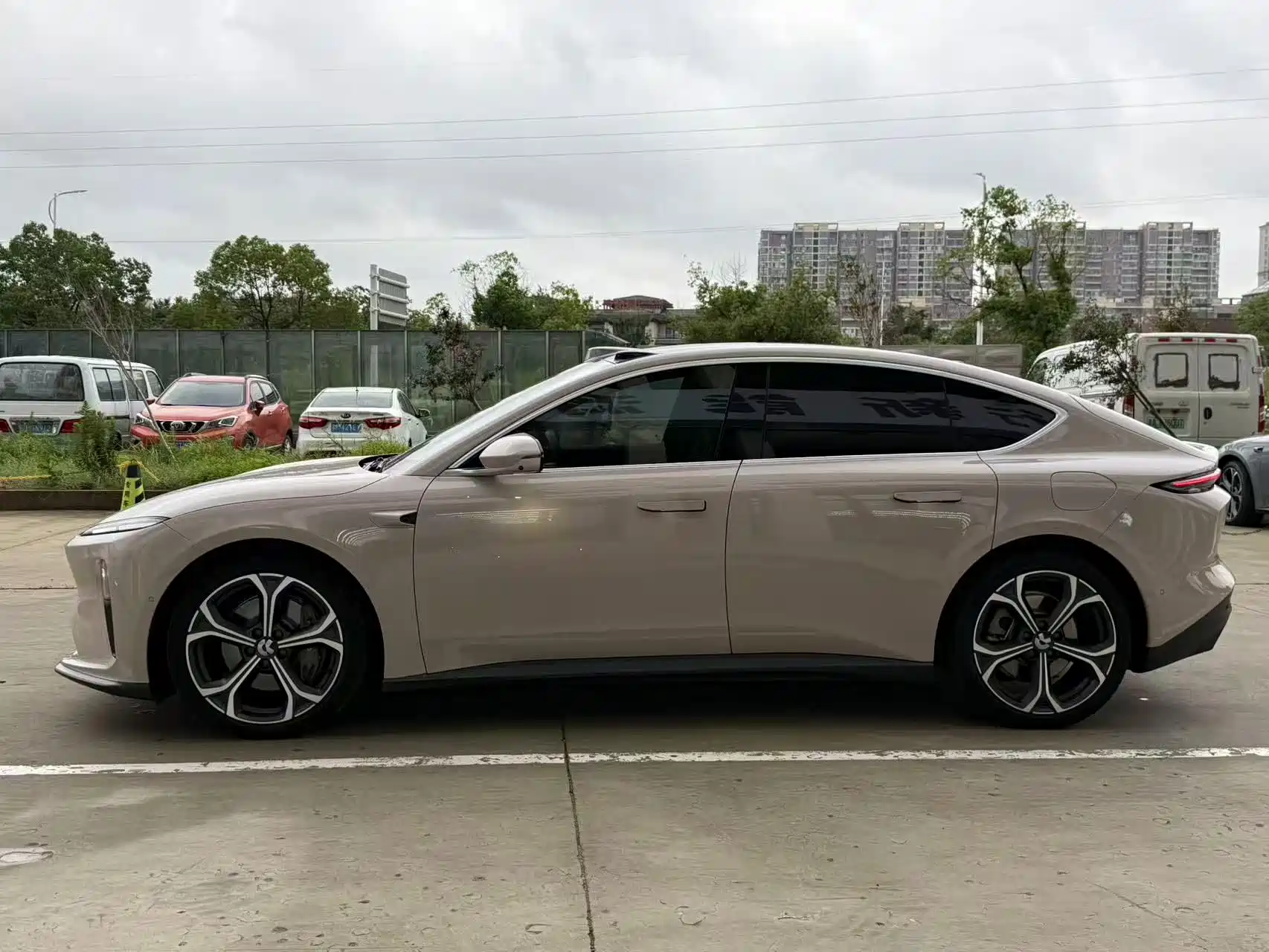 Фото 3 - NIO ET5