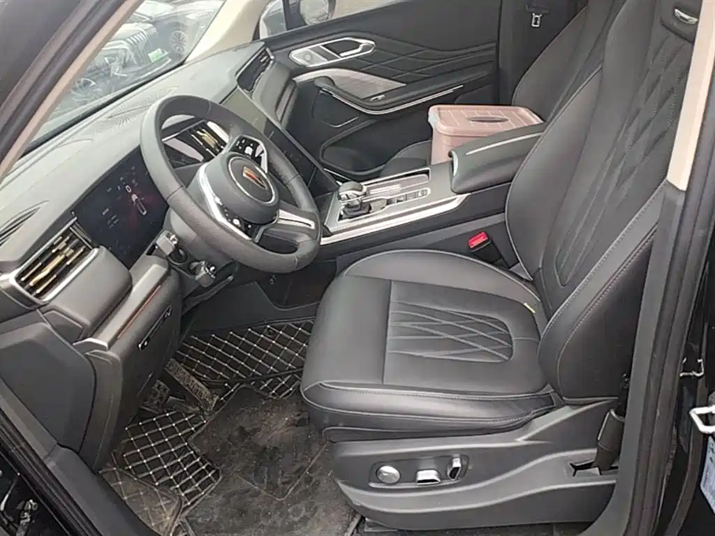 Hongqi HS7 PHEV 2024 2.0T PHEV AWD Qichang Edition 7-seater фото 15