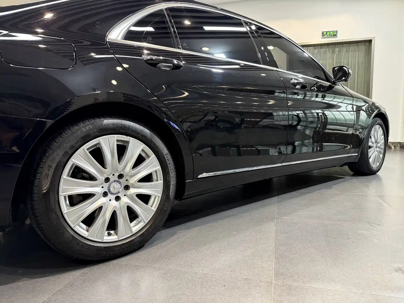 Mercedes-Benz S-Class 2014 S 320 L Luxury фото 29