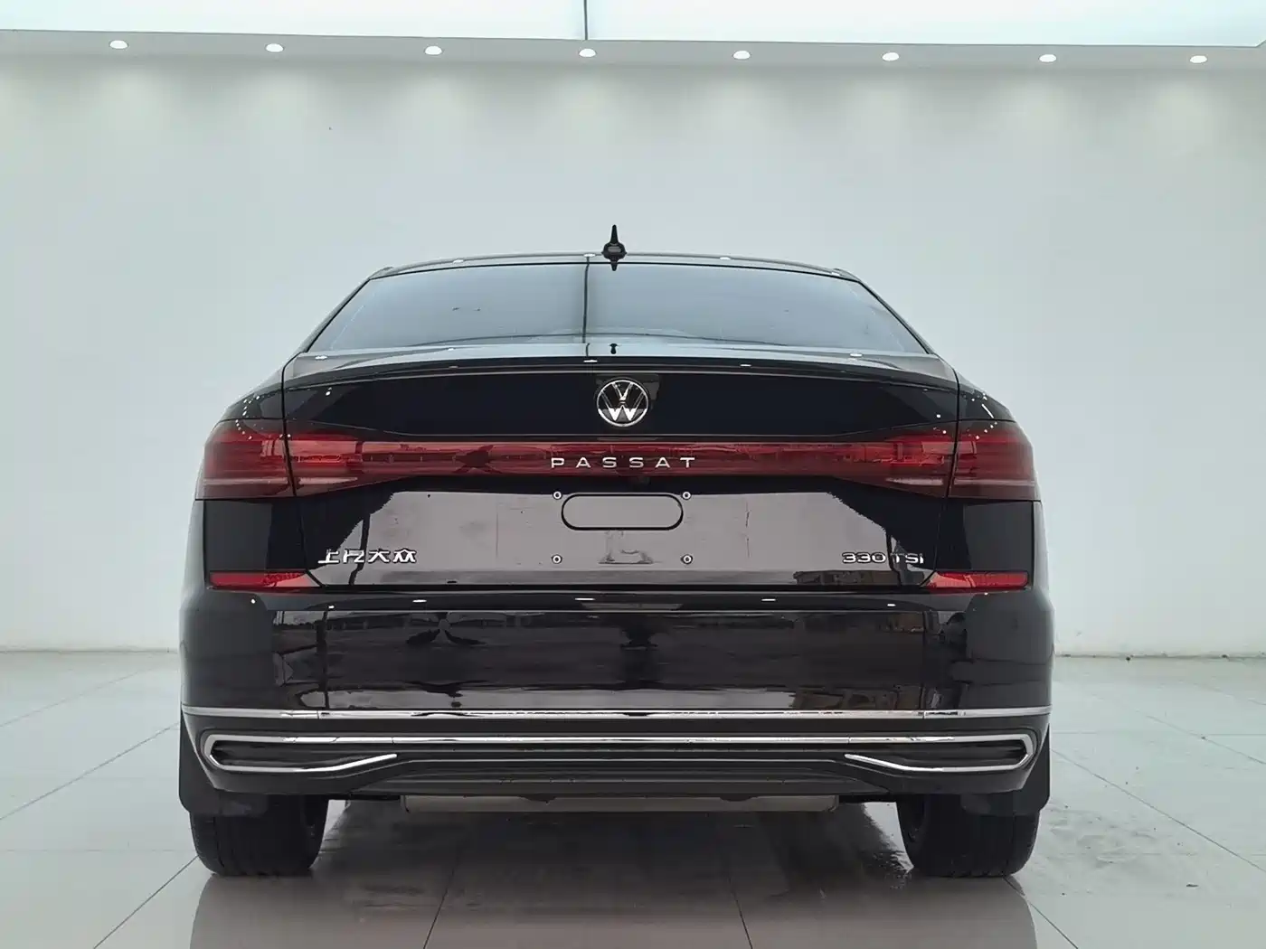Volkswagen Passat 2024 330TSI Elite Edition фото 11